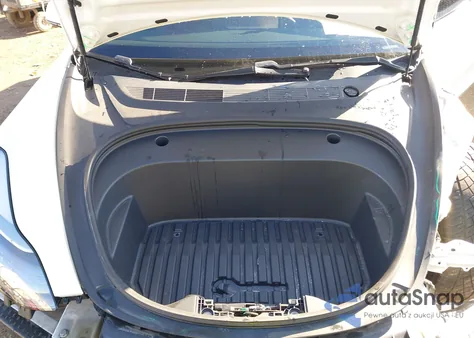 2020 Tesla Model 3 Performance из США, поврежденный, VIN 5YJ3E1EC9LF784546